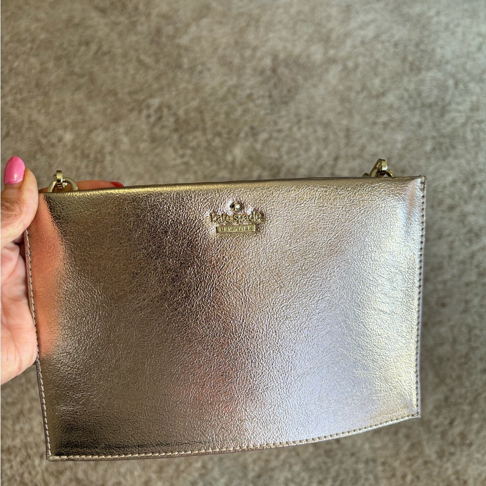 Kate spade metallic rose gold purse